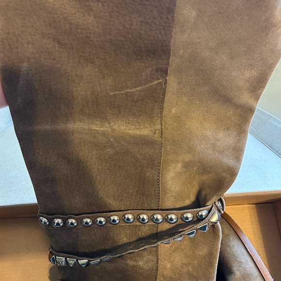 ZARA Suede Studded Boots - Picture 6 of 6